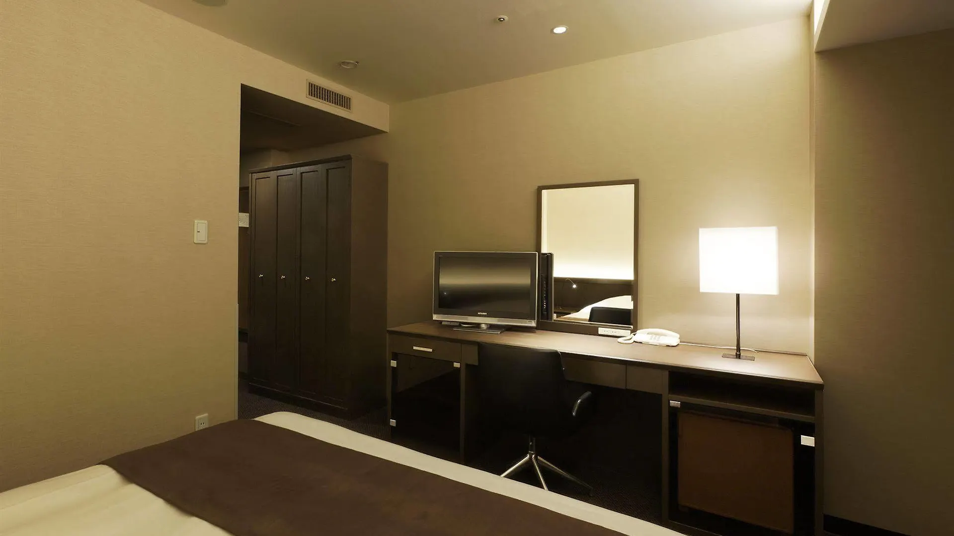 Sannomiya Terminal Hotel 神戸市